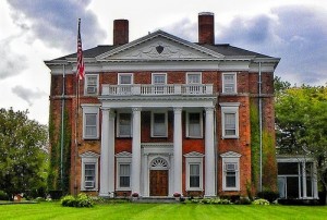 Barnes_Mansion in Summer